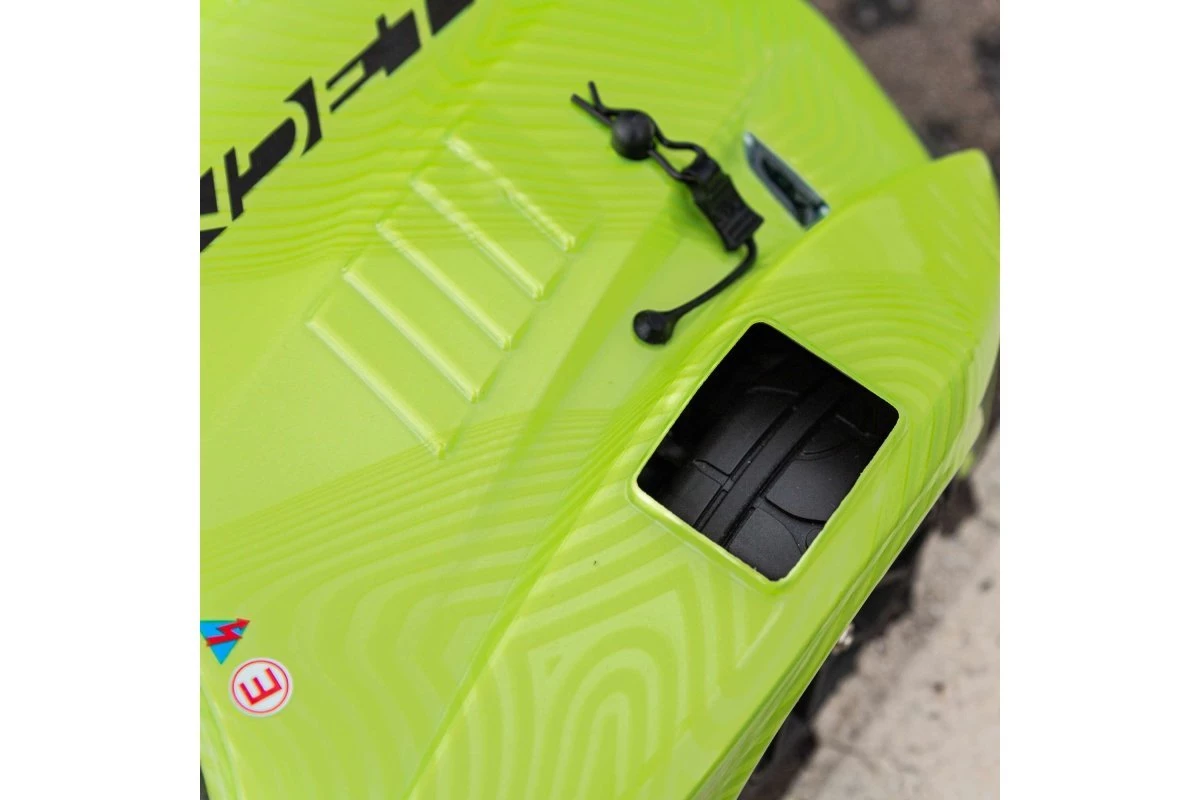 ARA4319V3T1 | ARRMA 1/8 Vendetta 4x4 3S BLX Brushless RTR On Road RC Car - Green - Image 15